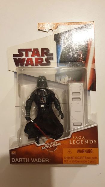 Figurine star wars : darth vador