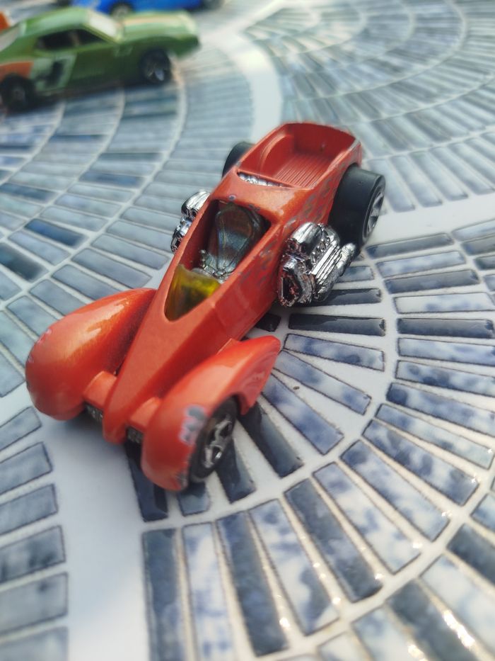 Hot wheels