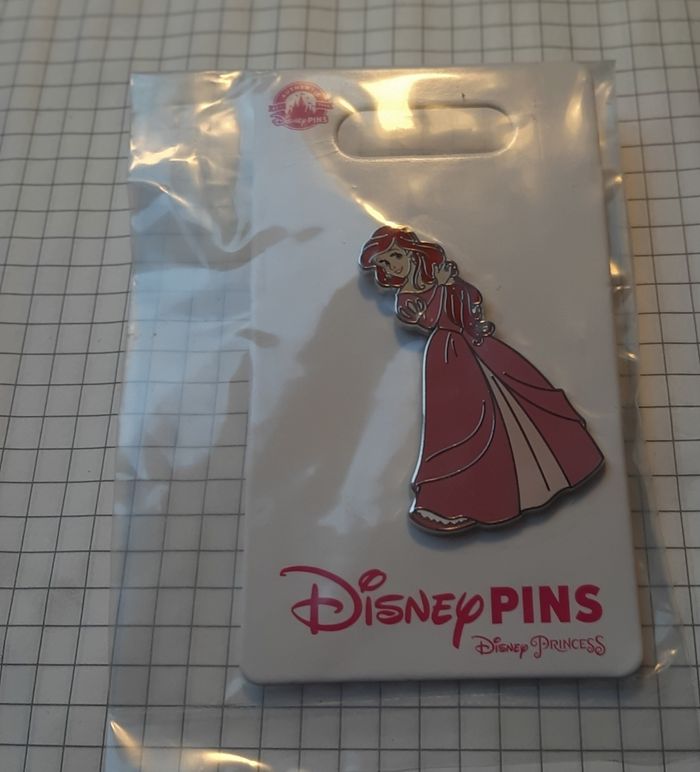 Pins Disney shopdisney ariel