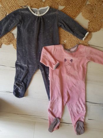 Lot de 2 pyjamas velours fille 24mois petit bateau neufs
