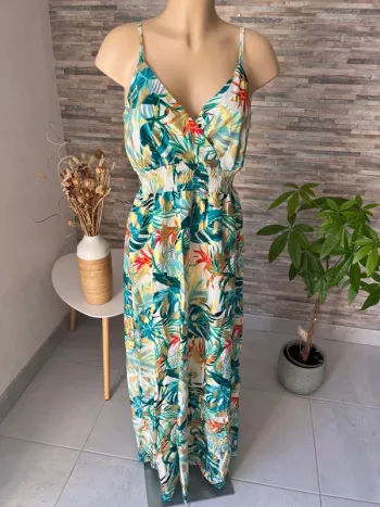 Robe beige taille S/M