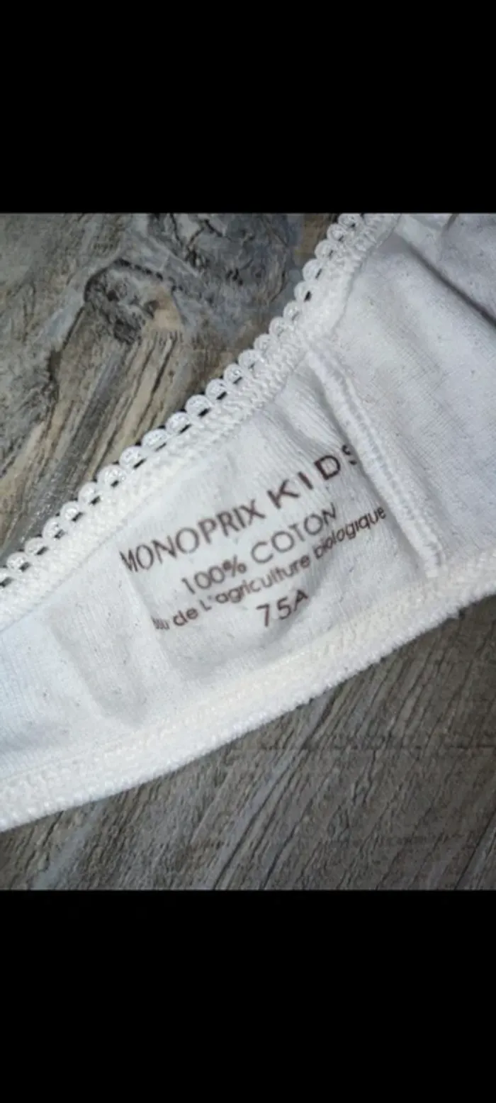 Soutien gorge taille 75A - photo numéro 3