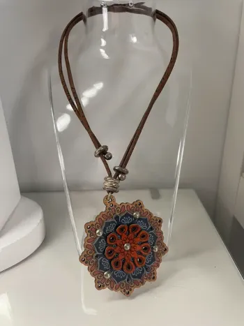 Collier en liège de Bruxelles
