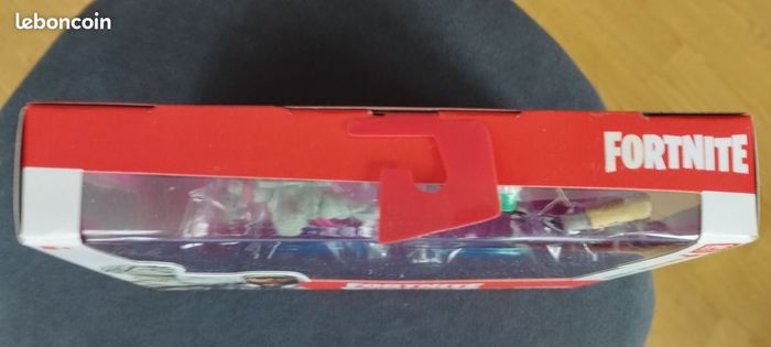 Figurines Fortnite Neuves - photo numéro 4