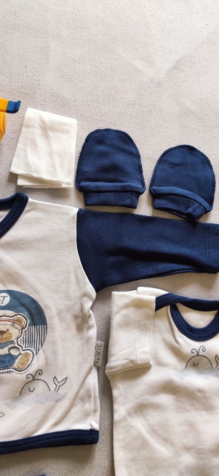 Ensemble bébé garçon 8 pièces 0-3 mois. - photo numéro 6
