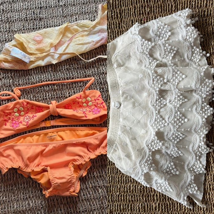Bikini + foulard + jupe Zara