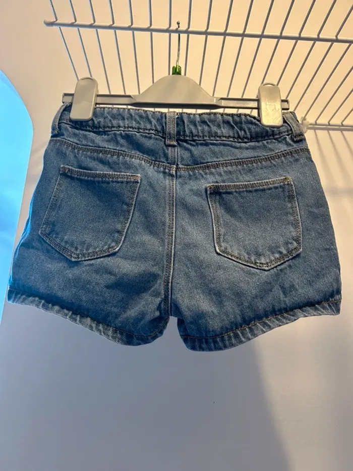 Short taille 10 ans - photo numéro 2