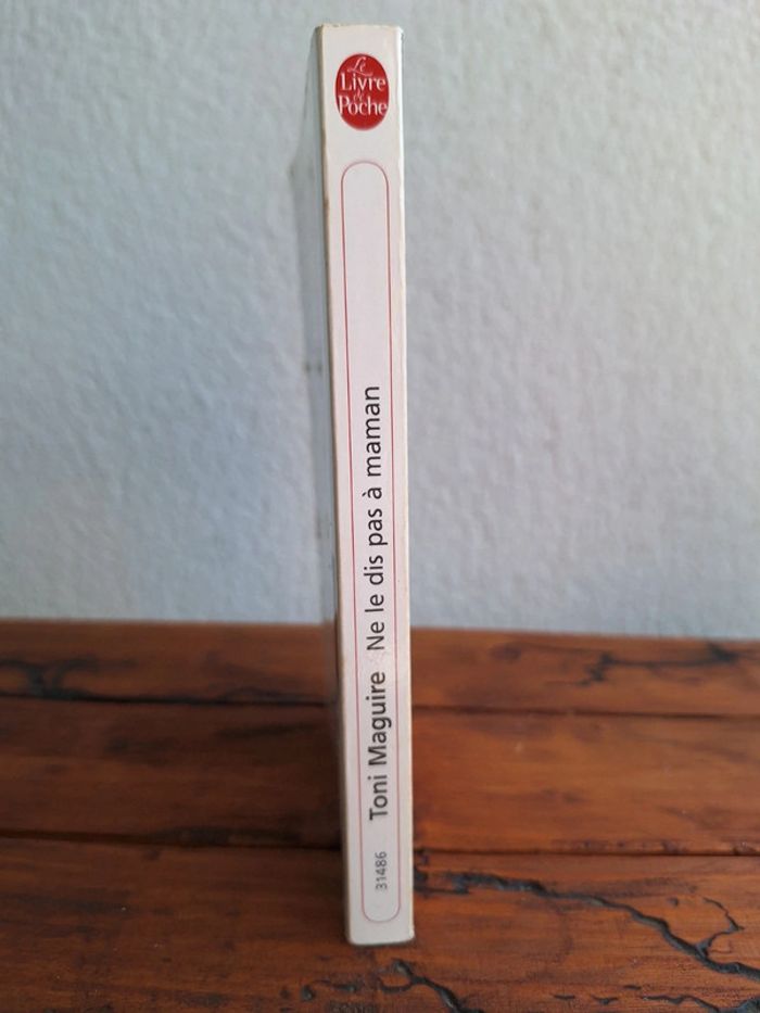 Ne le dis pas à maman - Toni Maguire (Le Livre de Poche) - photo numéro 3