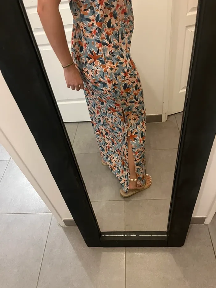 Robe dos nu - photo numéro 6