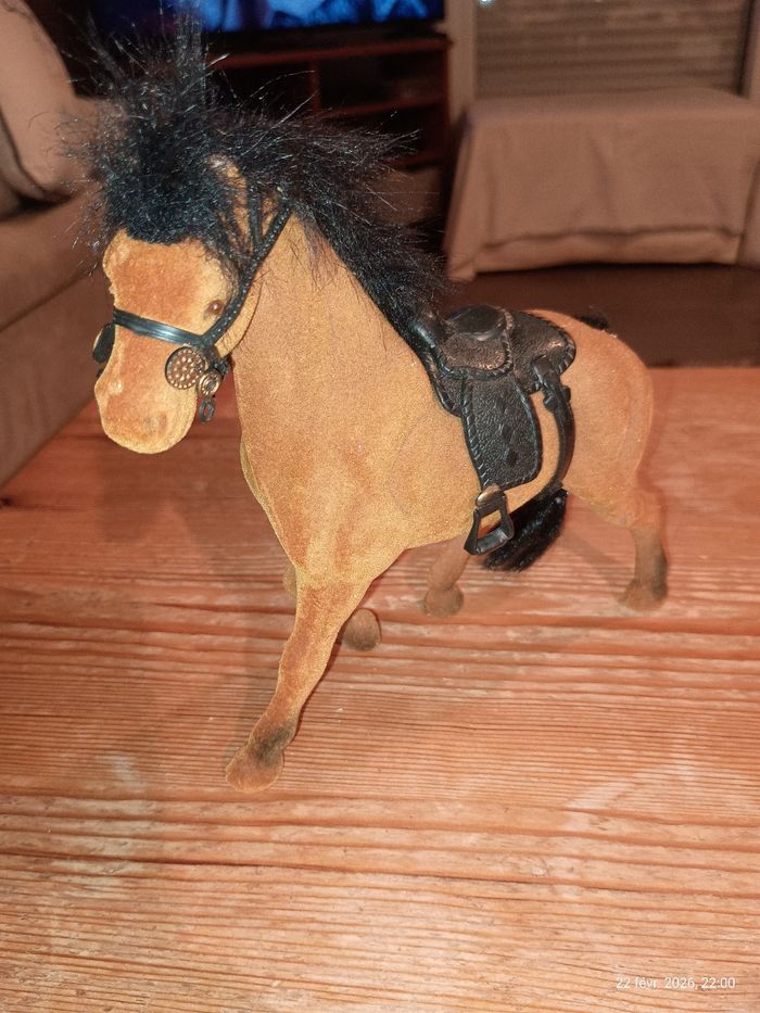 Figurine cheval 16*15 cm - photo numéro 3