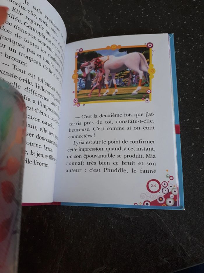 Livre Mia and me, Mia et moi, l'énigme du Tromptusse - photo numéro 8