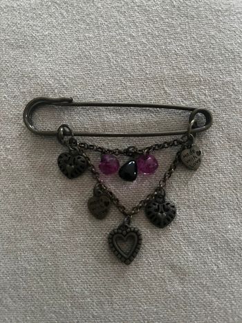 Broche fantaisie