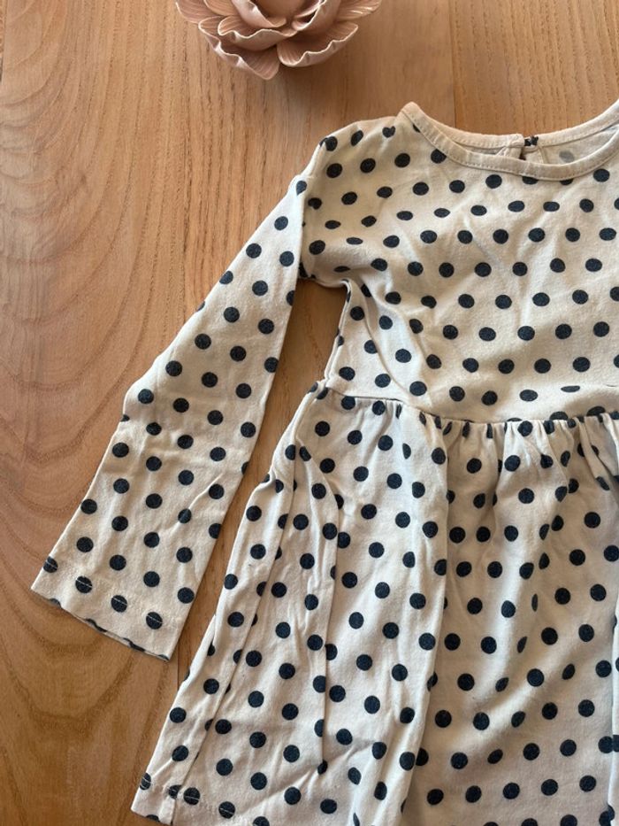 Robe à pois - photo numéro 2