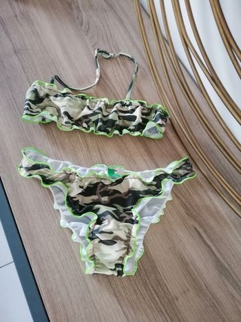 Maillot de bain 2 pièces Benetton T8ans