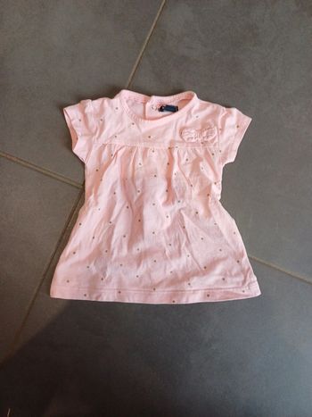 T-shirt kiabi 1 mois