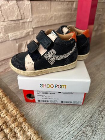 Chaussure bébé shoo pom