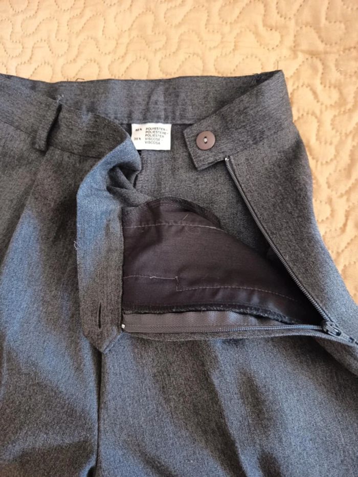 Pantalon femme. (D72) - photo numéro 3