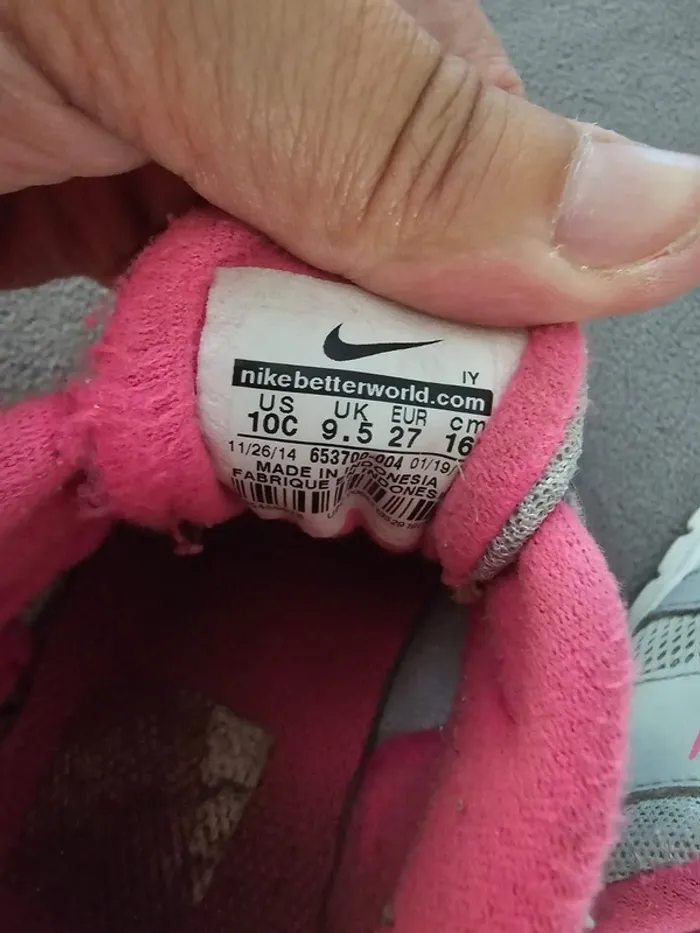 Basket nike t 27 - photo numéro 4
