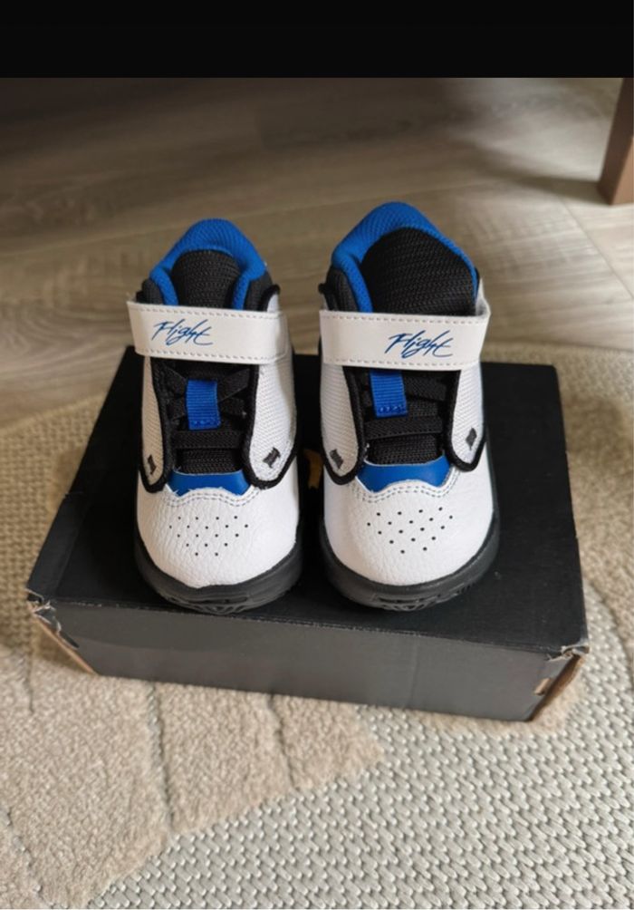 Basket Jordan t21 - photo numéro 5