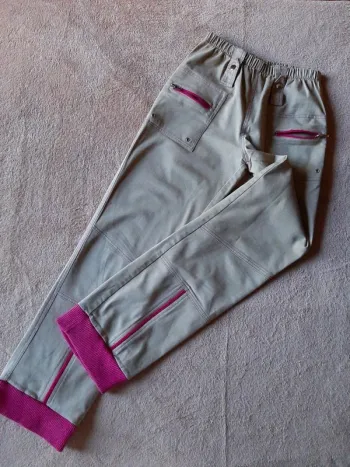 Pantalon beige soutenu et rose "KEKOS" 13ans