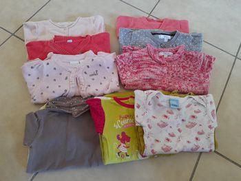 Lot vêtements fille 6 mois