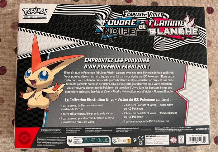 Coffret Victini EV 10.5 Foudre Noire et Flamme Blanche Pokémon - photo numéro 2