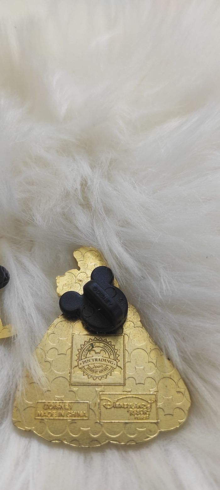 Pins princesse Disney x4 - photo numéro 4