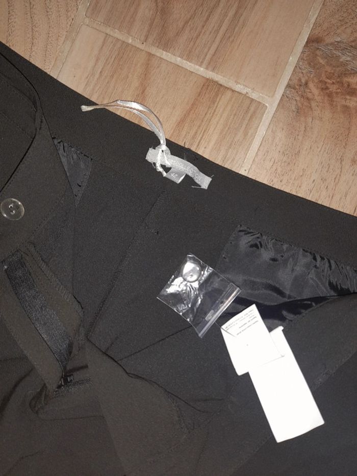 Pantalon noir 3 suisses 42 neuf - photo numéro 4