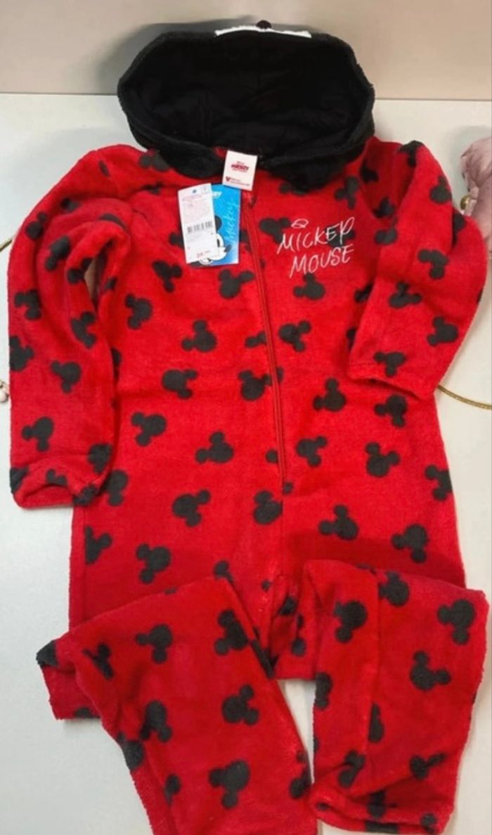 Combinaison pyjama garçon - neuf - Disney - Taille 4 ans - photo numéro 2