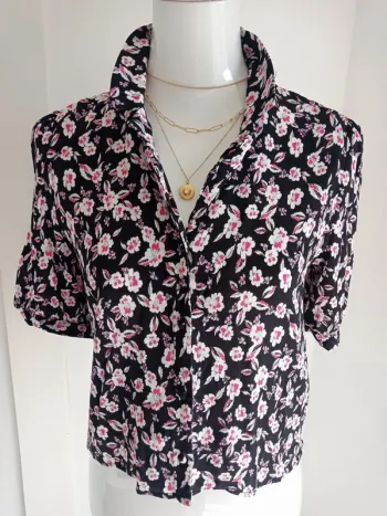Haut court blouse noir fleurie colorée manches courtes T.38 Pimkie