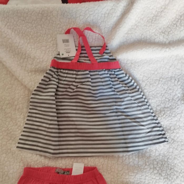 Ensemble robe bloomer 9 mois neuf - photo numéro 4