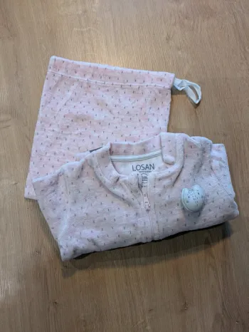 Grenouillère petit chat avec sa pochette 3 mois