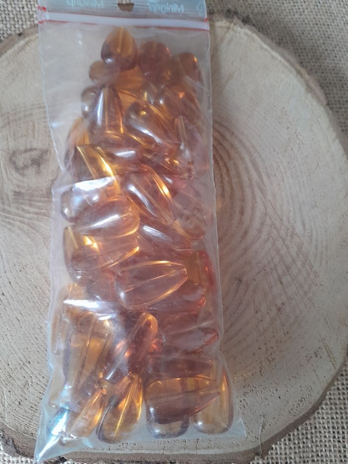 Lot de 50 grosses perles en verre gouttes marron - photo numéro 5