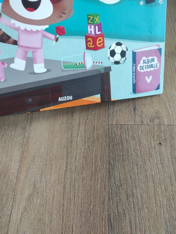 Livre : Simon a une petite soeur - photo numéro 3