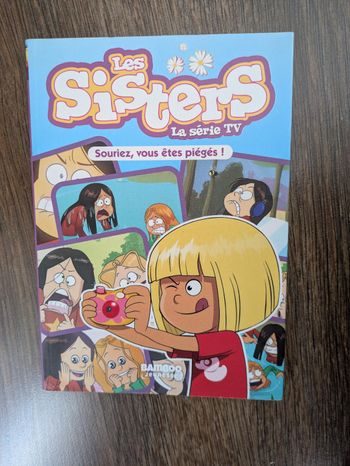 Livre Les sisters la série TV Souriez, vous êtes piégés n°30