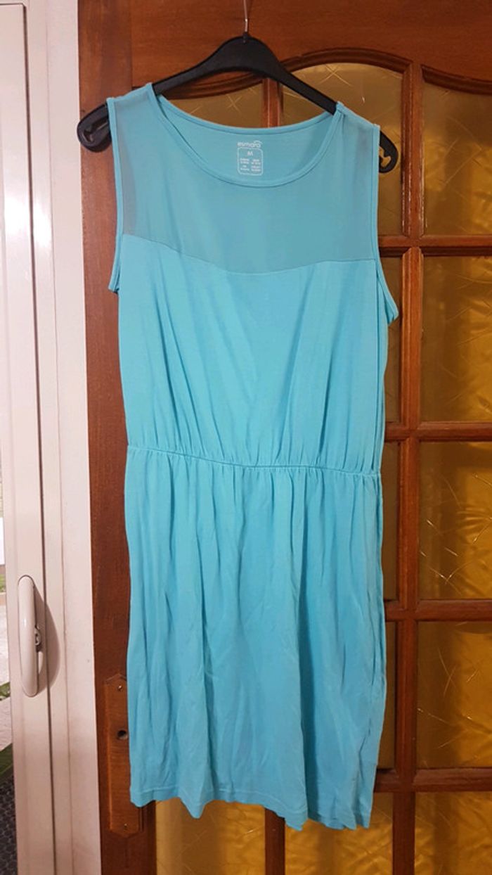 Robe courte - photo numéro 2
