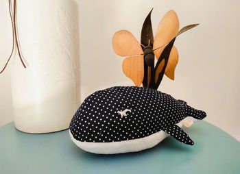 Baleine décorative pour chambre de bébé 