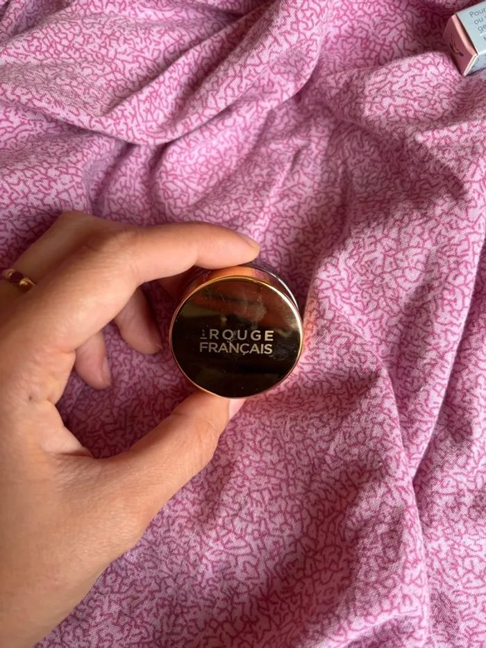 Baume teinté le rouge français