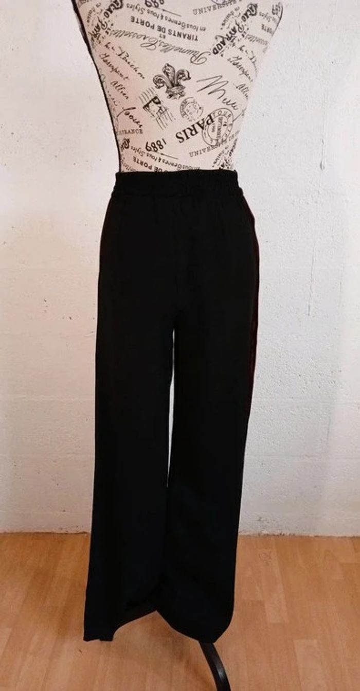 Pantalon Zara XS – Très bon état - photo numéro 3