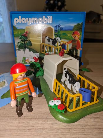 Playmobil veau et fermière
