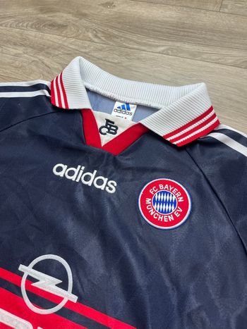 Maillot Bayern Munich vintage année 90s