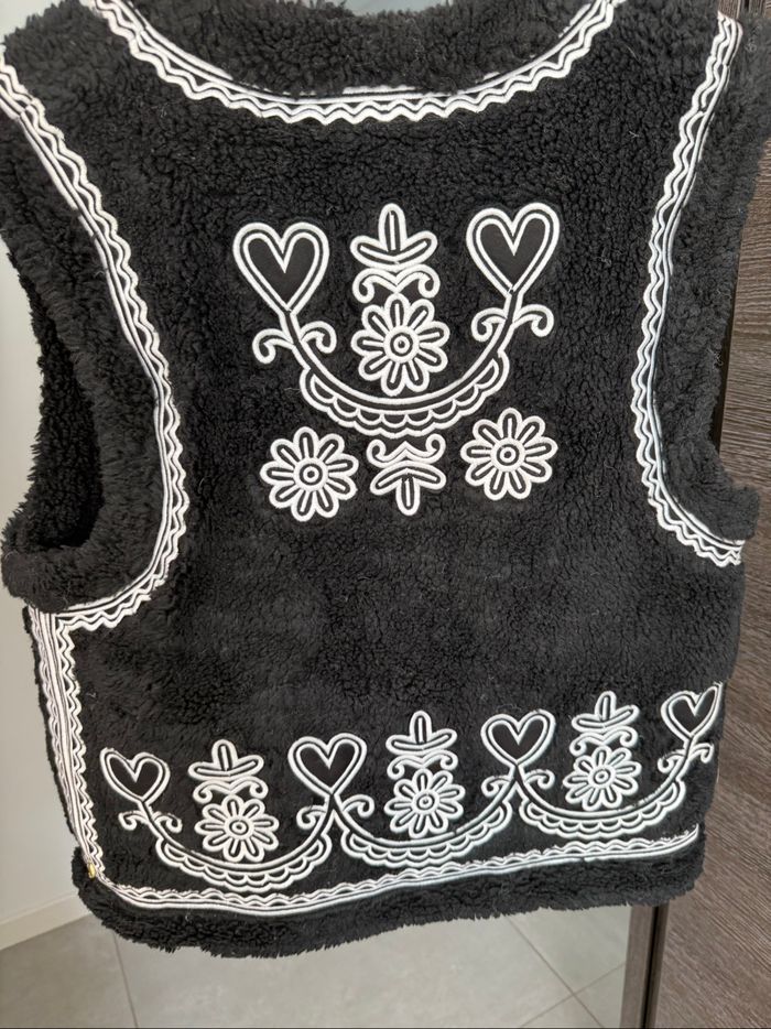 Gilet noir brodé blanc Fabienne Chapot T34/36 - photo numéro 2