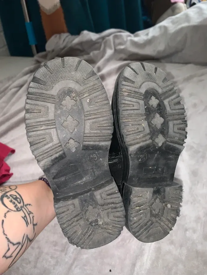 Bottes fille noires cloutées, style motard zippé - photo numéro 5