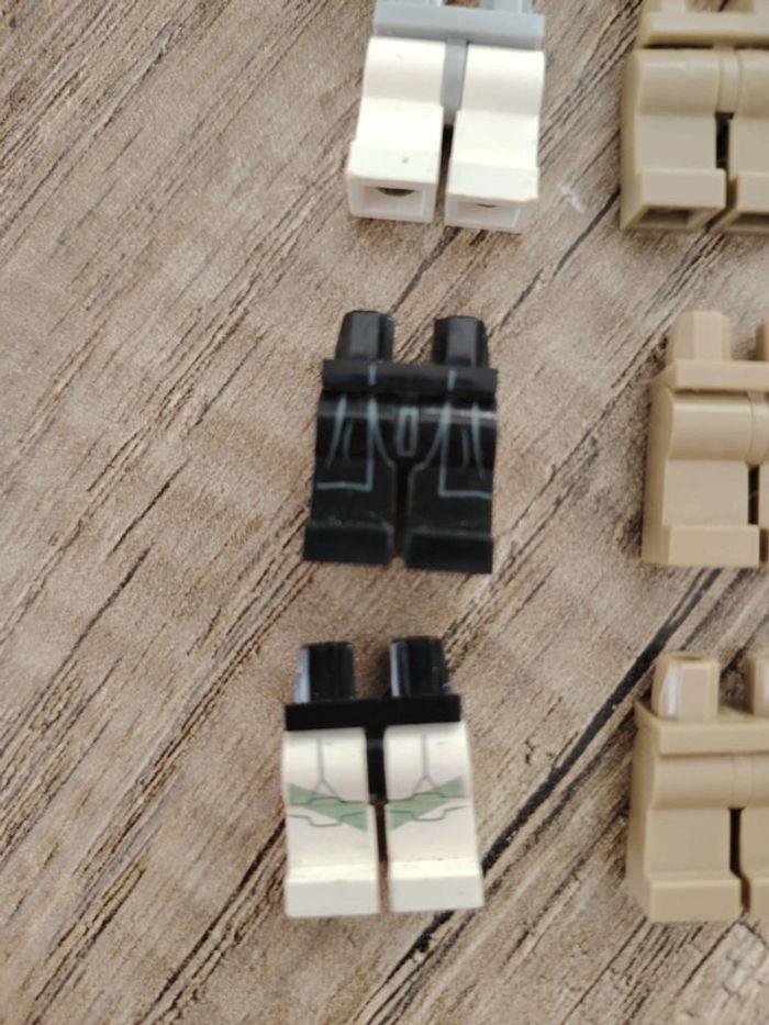 Lot vrac lego star wars jambes - photo numéro 5