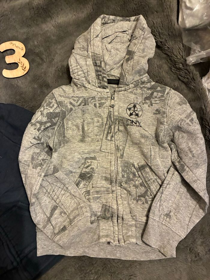 Lot sweat-shirt à capuche garçon - photo numéro 2