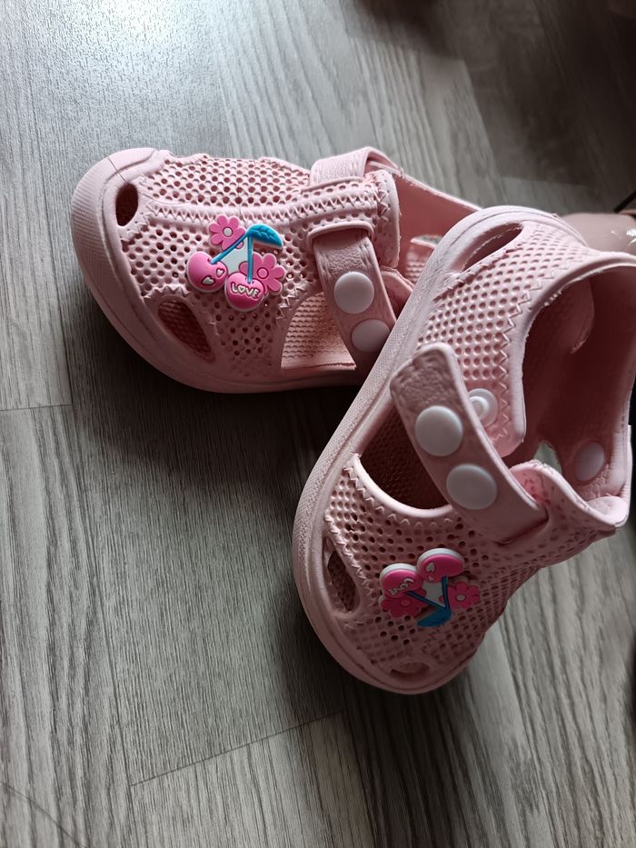 Lot chaussures 22 fille - photo numéro 10
