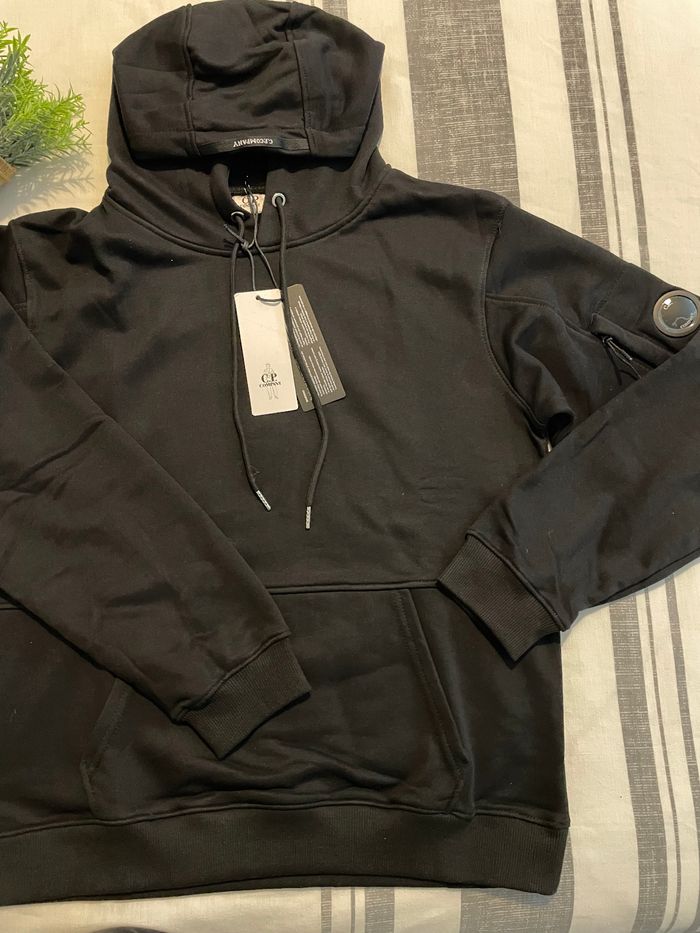Sweat à capuche C.P. Company – Neuf avec étiquettes, Taille L - photo numéro 2