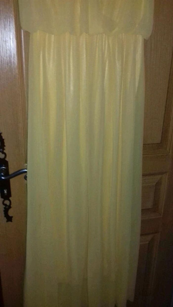 Robe longue jaune doublée dentelle et perles taille 38 - photo numéro 2