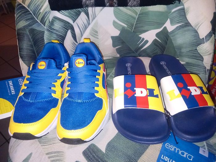Lot de 2 paires de chaussures et claquettes lidl neuves