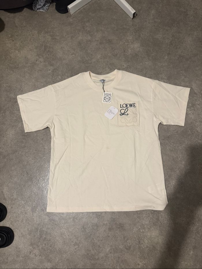 t-shirt loewe